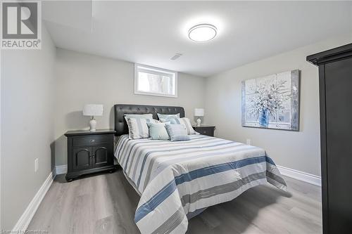 170 Cedardale Avenue, Stoney Creek, ON - Indoor Photo Showing Bedroom