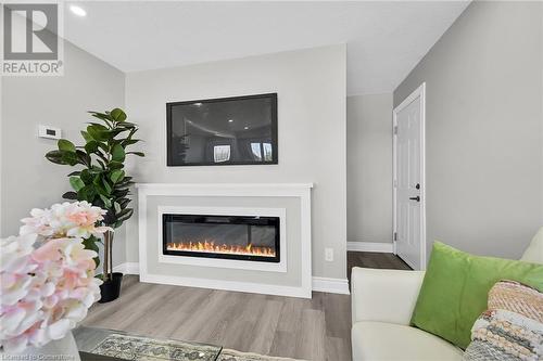 170 Cedardale Avenue, Stoney Creek, ON - Indoor Photo Showing Living Room With Fireplace