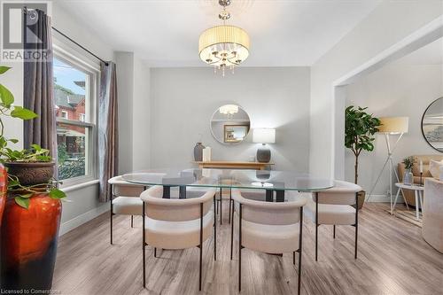 31 William Street, Hamilton, ON - Indoor Photo Showing Dining Room