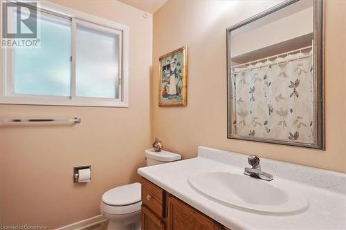 574 Bridle Wood, Burlington, ON - Indoor Photo Showing Bathroom