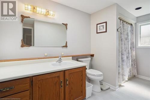 574 Bridle Wood, Burlington, ON - Indoor Photo Showing Bathroom