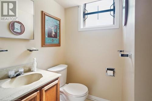 574 Bridle Wood, Burlington, ON - Indoor Photo Showing Bathroom