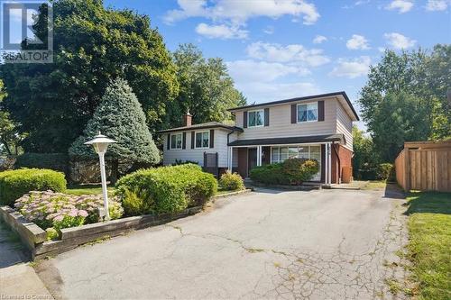 574 Bridle Wood, Burlington, ON - Outdoor With Facade