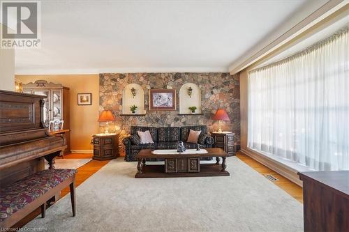 574 Bridle Wood, Burlington, ON - Indoor Photo Showing Living Room With Fireplace