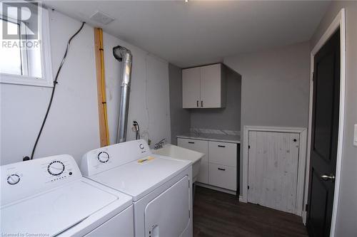 26 Hatton Drive, Ancaster, ON - Indoor Photo Showing Laundry Room