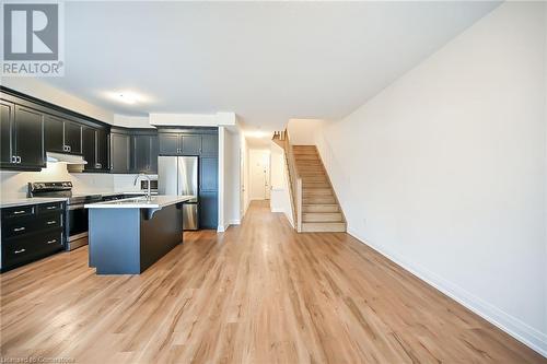 14 Bayberry Lane, Hamilton, ON - Indoor Photo Showing Kitchen With Stainless Steel Kitchen With Upgraded Kitchen