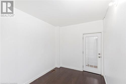 344 Gage Avenue N, Hamilton, ON - Indoor Photo Showing Other Room