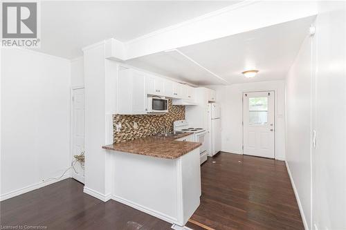 344 Gage Avenue N, Hamilton, ON - Indoor Photo Showing Kitchen