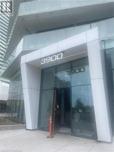 3900 Confederation Parkway Unit# 318, Mississauga, ON - Outdoor