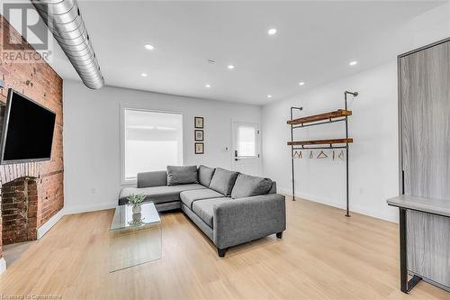 198 Dundurn Street S, Hamilton, ON - Indoor Photo Showing Living Room