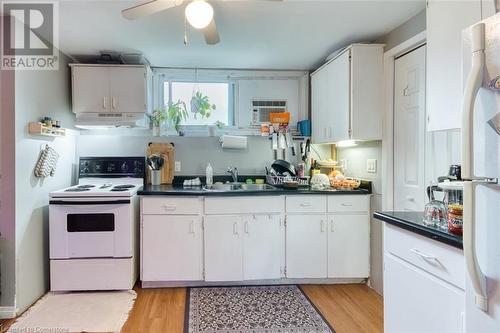 46 Martin Street Unit# 3, Thorold, ON - Indoor Photo Showing Kitchen With Double Sink