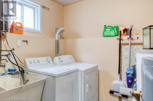 46 Martin Street Unit# 3, Thorold, ON - Indoor Photo Showing Laundry Room