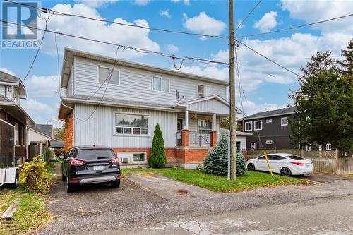 46 Martin Street Unit# 3, Thorold, ON - Outdoor