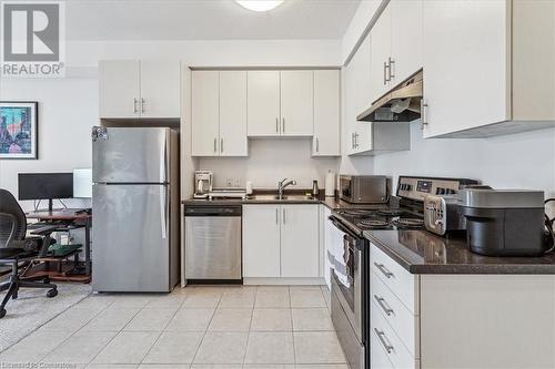 2486 Old Bronte Road Unit# 519, Oakville, ON - Indoor Photo Showing Kitchen With Double Sink