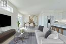 62 Delano Way, Newmarket, ON  - Indoor Photo Showing Living Room 