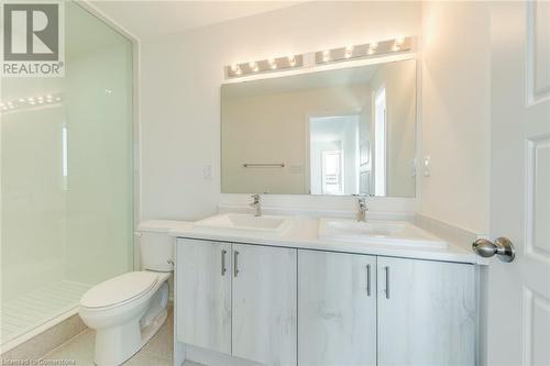 62 Delano Way, Newmarket, ON - Indoor Photo Showing Bathroom