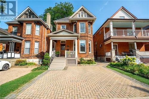 127 Fairleigh Avenue S, Hamilton, ON - Outdoor With Deck Patio Veranda With Facade