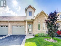 99 OAKHAMPTON Trail  Hamilton, ON L9B 0A4