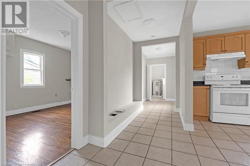 245 Cedardale Avenue, Hamilton, ON - Indoor Photo Showing Kitchen