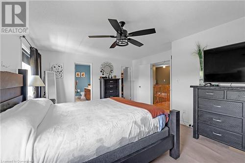 42 Hansford Drive, Brantford, ON - Indoor Photo Showing Bedroom