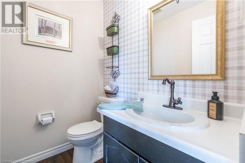 25 Morgan Drive, Caledonia, ON - Indoor Photo Showing Bathroom