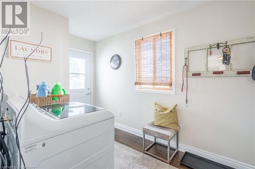 25 Morgan Drive, Caledonia, ON - Indoor Photo Showing Laundry Room