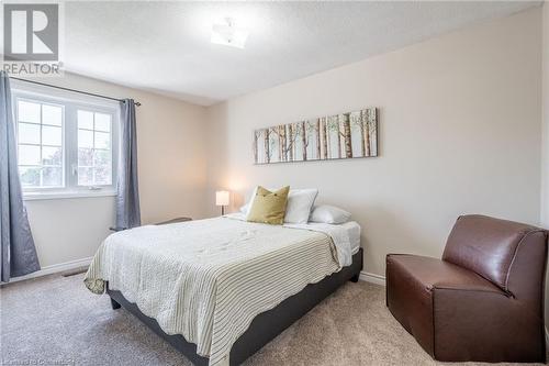 25 Morgan Drive, Caledonia, ON - Indoor Photo Showing Bedroom