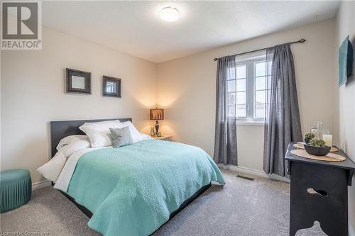 25 Morgan Drive, Caledonia, ON - Indoor Photo Showing Bedroom