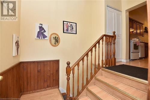 33 Fielding Crescent, Hamilton, ON - Indoor Photo Showing Other Room