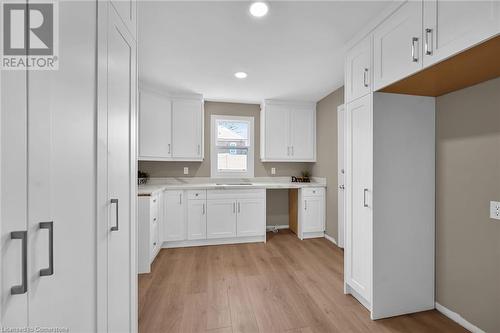 145 Connaught Avenue N, Hamilton, ON - Indoor Photo Showing Kitchen