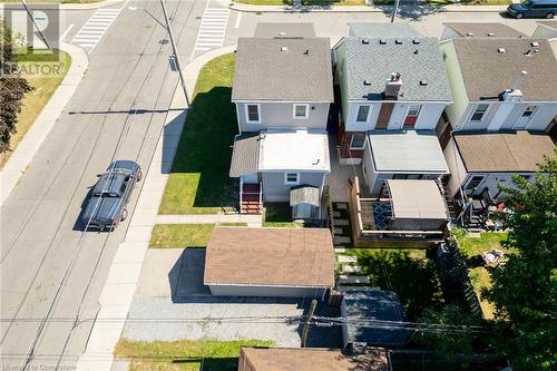 145 Connaught Avenue N, Hamilton, ON - Outdoor