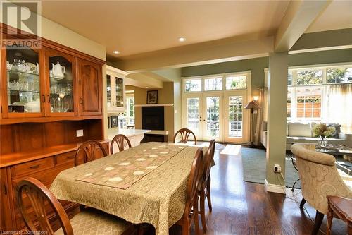 Dining Room with built-ins - 24 John Street E, Waterdown, ON - Indoor Photo Showing Dining Room