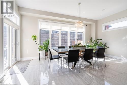 78 Hickory Avenue, Niagara-On-The-Lake, ON - Indoor Photo Showing Dining Room