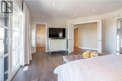 78 Hickory Avenue, Niagara-On-The-Lake, ON - Indoor Photo Showing Bedroom