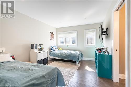 78 Hickory Avenue, Niagara-On-The-Lake, ON - Indoor Photo Showing Bedroom