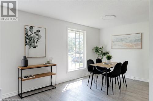 28 Cartier Drive, Thorold, ON - Indoor Photo Showing Dining Room