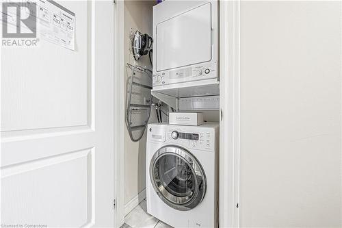 135 James Street S Unit# 814, Hamilton, ON - Indoor Photo Showing Laundry Room