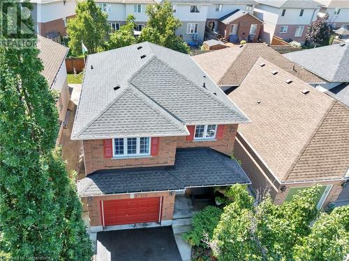 30 Meadowpoint Drive, Hamilton, ON - Outdoor