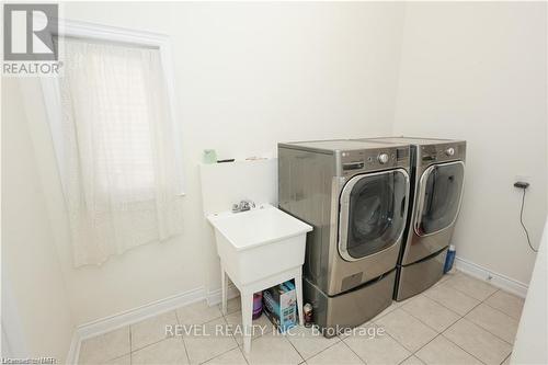 11 Cirillo Street, Brampton (Credit Valley), ON - Indoor Photo Showing Laundry Room