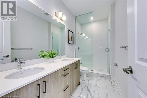 1488 Yellow Rose Circle, Oakville, ON - Indoor Photo Showing Bathroom