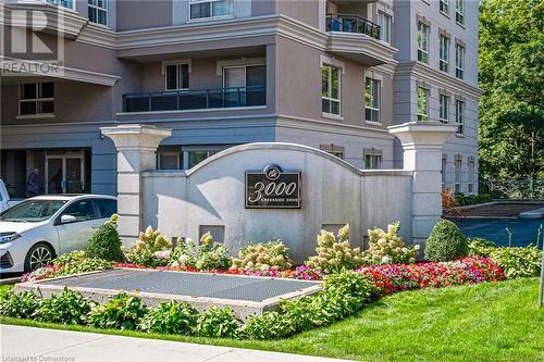 3000 Creekside Drive Unit# 801, Dundas, ON - Outdoor With Balcony With Facade