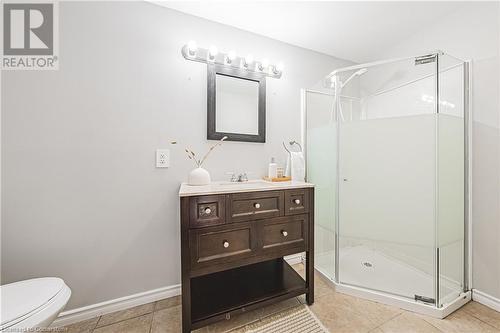 12 Naples Court, Thorold, ON - Indoor Photo Showing Bathroom