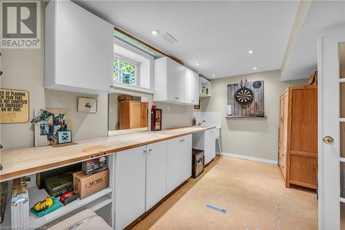 45 Bell Avenue, Grimsby, ON - Indoor Photo Showing Kitchen