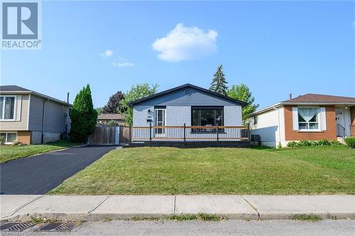 165 Bellingham Drive, Hamilton, ON - Outdoor With Deck Patio Veranda