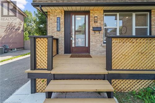 2258 Manchester Drive, Burlington, ON - Outdoor With Deck Patio Veranda