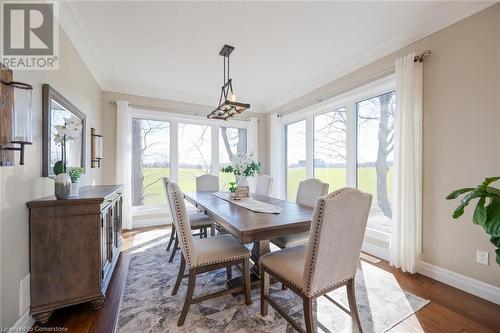 940 Concession 8 Road W, Hamilton, ON - Indoor Photo Showing Dining Room