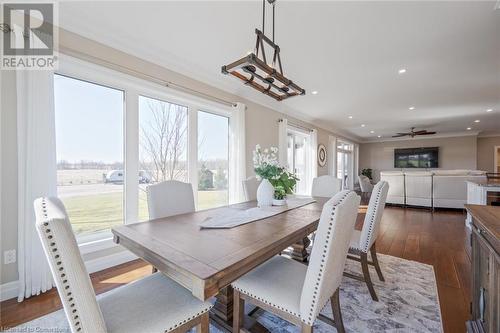 940 Concession 8 Road W, Hamilton, ON - Indoor Photo Showing Dining Room