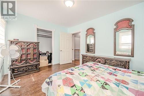 25 Brant Street, Hamilton, ON - Indoor Photo Showing Bedroom