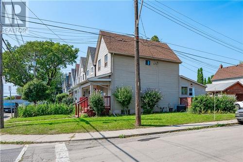 25 Brant Street, Hamilton, ON - Outdoor