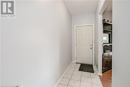 25 Brant Street, Hamilton, ON - Indoor Photo Showing Other Room